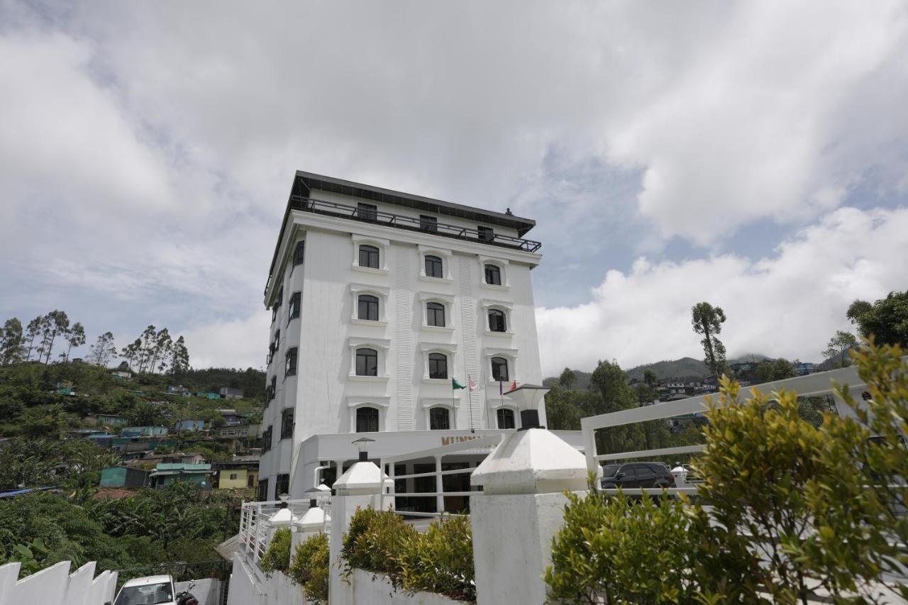 Munnar Castle Hotel Buitenkant foto